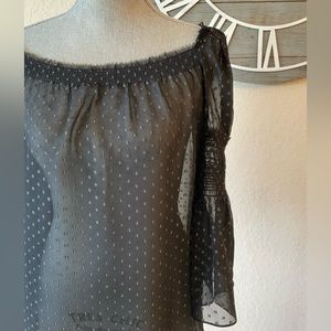 Black Theory top, very elegant ,see- through in black. Size S/P  oversized.